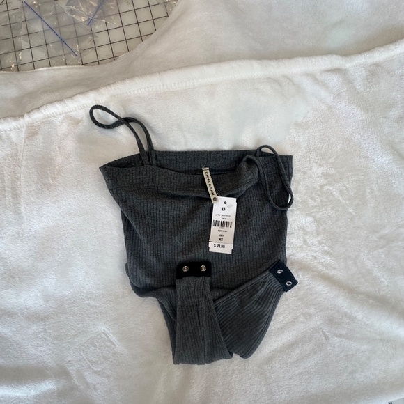 LF Emma & Sam Grey Bodysuit - Picture 2 of 2